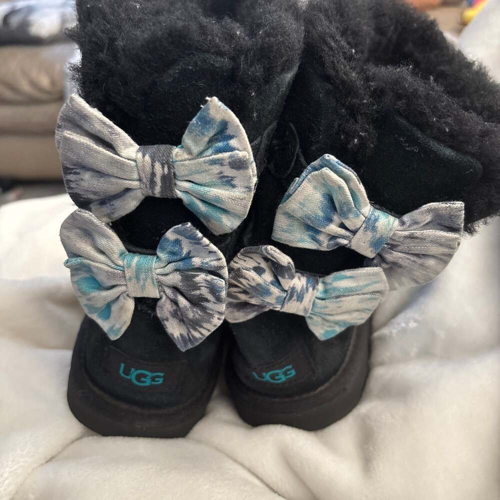 UGG Bailey Bow Boots Black Suede with Tie-Dye Bows